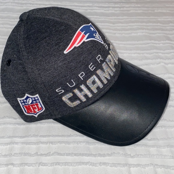 NFL New England Patriots Superbowl LI Champion locker room hat. - Picture 3 of 5